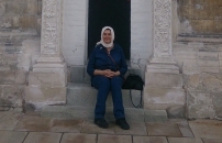 Katedral Kapısında